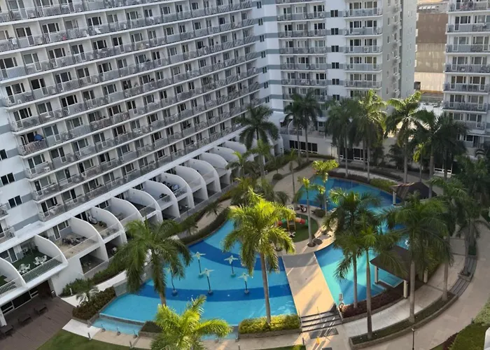 Shell Residences Moa Elegant Condotel